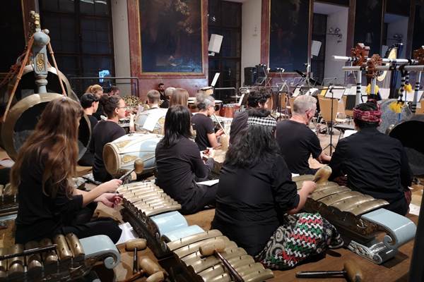  Konser Kolaborasi Gamelan dan Orkestra Pukau Hadirin di Graz Austria