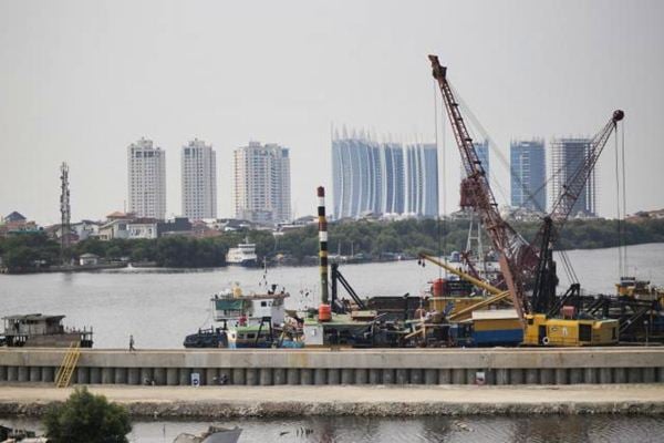  PUPR dan DKI Sepakat Melanjutkan Pembangunan Tanggul Laut