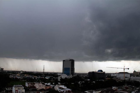  Perkiraan Cuaca Jakarta 2 November 2019, Hujan dan Petir