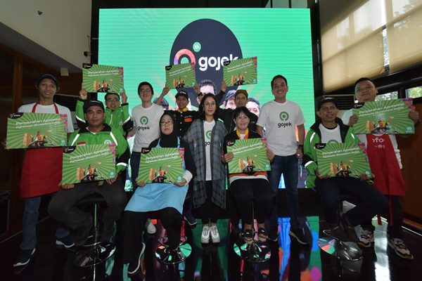  Ini Cerita Semangat Kebaikan Mitra Gojek Inspiratif