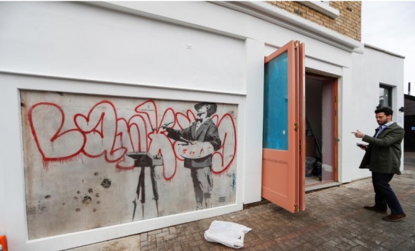  Mural Tersembunyi Seniman Grafiti Terkenal Ini Akhirnya Dipamerkan di London