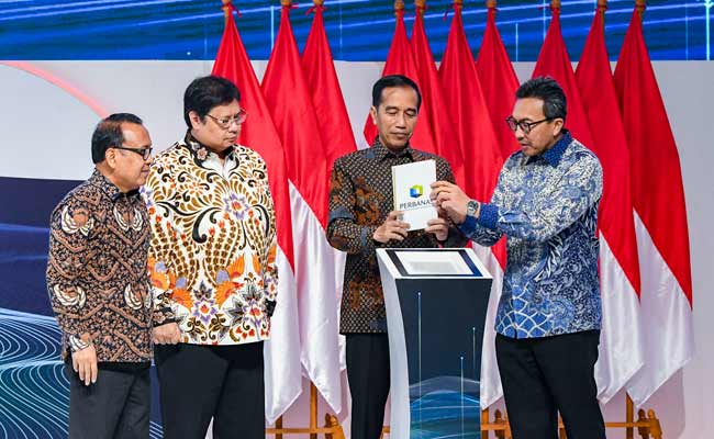  Perbanas Beri Rekomendasi Layanan Keuangan Nusantara Kepada Jokowi