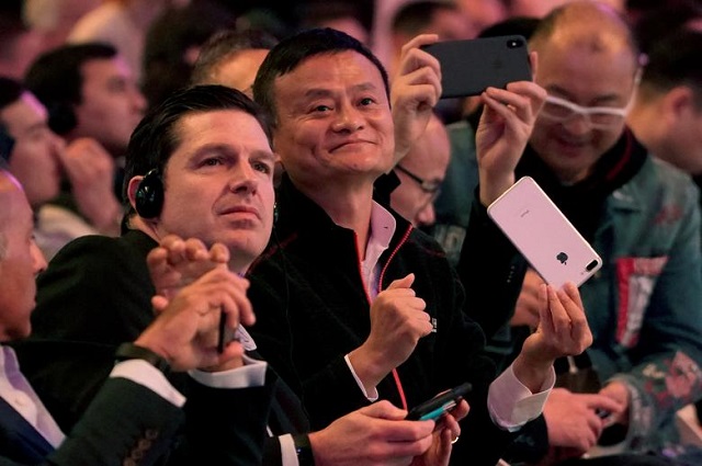 Pendiri Alibaba Jack Ma yang menghadiri festival belanja online 11.11 di Shanghai pada 11 November 2018. / Aly Song (Reuters)