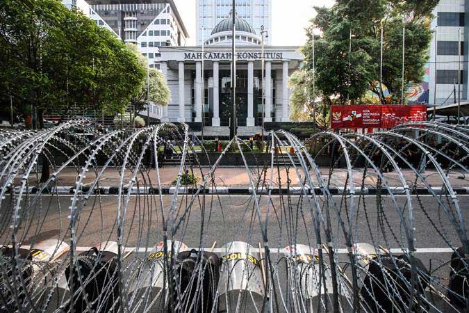  Gugatan UU KPK: UII Minta MK Batalkan Pasal-Pasal Berikut