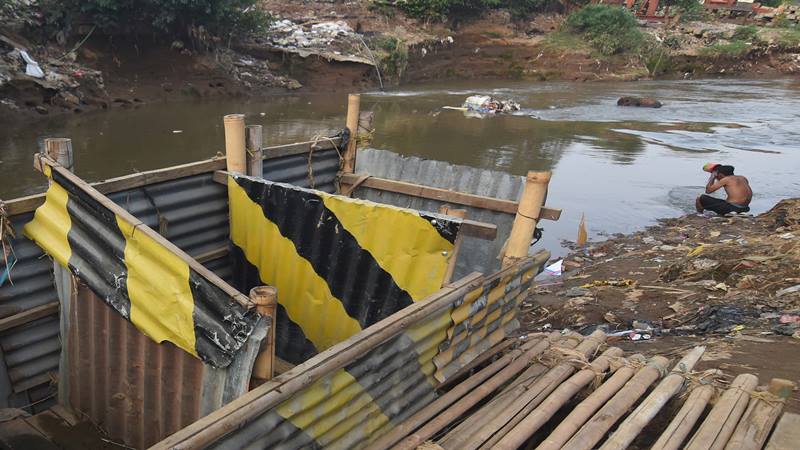  Baru 42 Persen KK di NTT Miliki Jamban