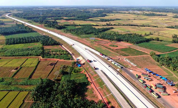 Jalan Tol Sepanjang 2.500 Kilometer Dibangun hingga 2024