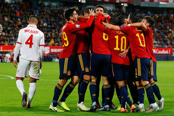  Spanyol Pesta 7 Gol, Swedia & Finlandia Lolos ke Euro 2020