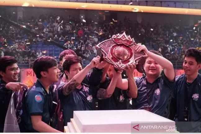  Indonesia Raih Gelar Juara Dunia Mobile Legends M1 World Championship 