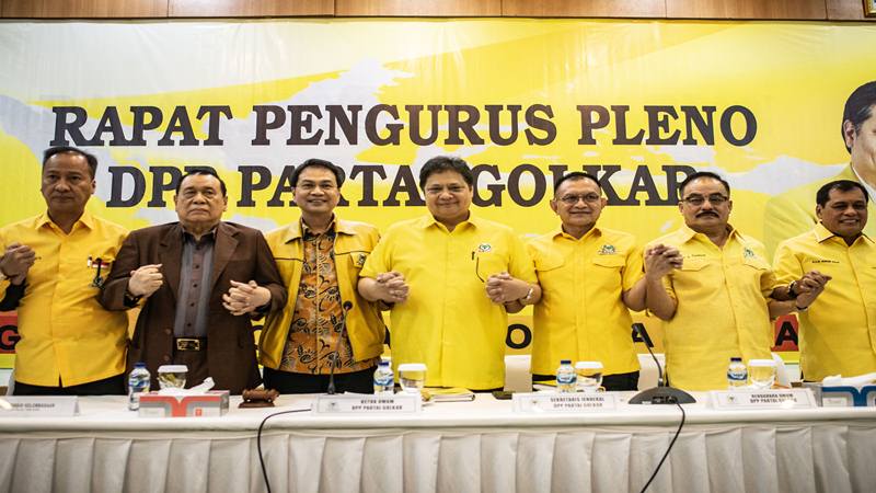  Airlangga Berpeluang Besar Jadi Ketua Umum Golkar