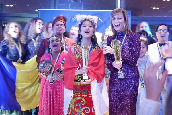  Gadis Bekasi Bawa Indonesia Raih Juara Pertama I-Sing World 2019 di Swedia