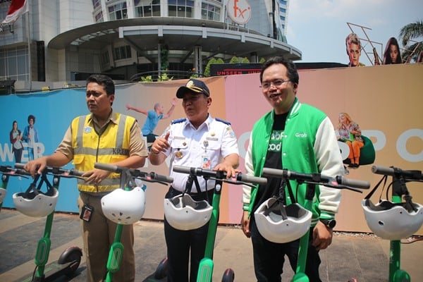  Cegah Kecelakaan Skuter Listrik Berulang, Ini yang Dilakukan Grab