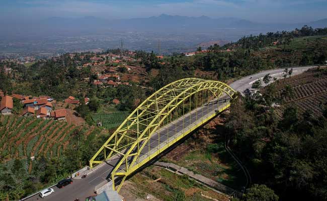  KAMOJANG HILL BRIDGE