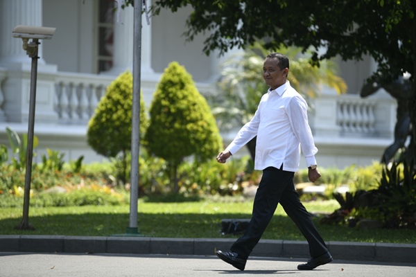  Jokowi Ingin Pengurusan Izin Usaha Dipusatkan di BKPM