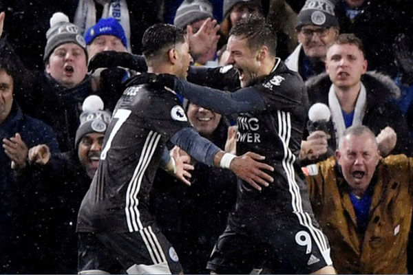  Hasil Liga Inggris : ManCity Taklukkan Chelsea. Liverpool, Leicester 3 Poin