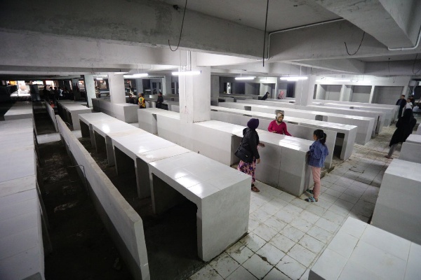  Pemkot Bandung Percepat Pembenahan Semi Basement Pasar Kosambi