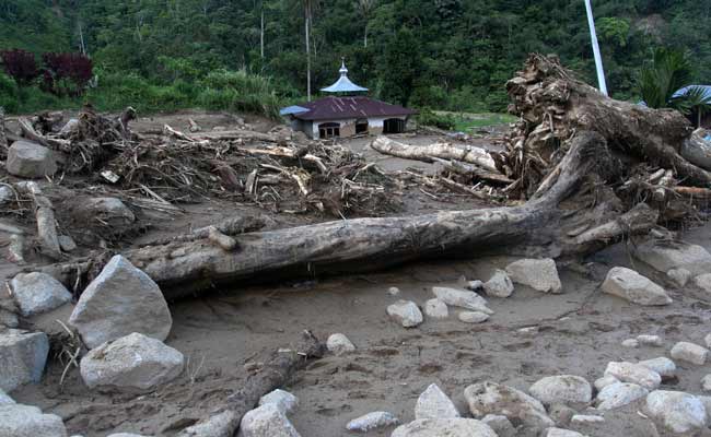  BANJIR BANDANG SOLOK SELATAN