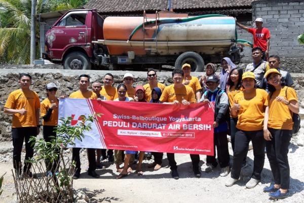  Swiss-Belboutique Yogyakarta Berikan Bantuan Air Bersih di Gunung Kidul