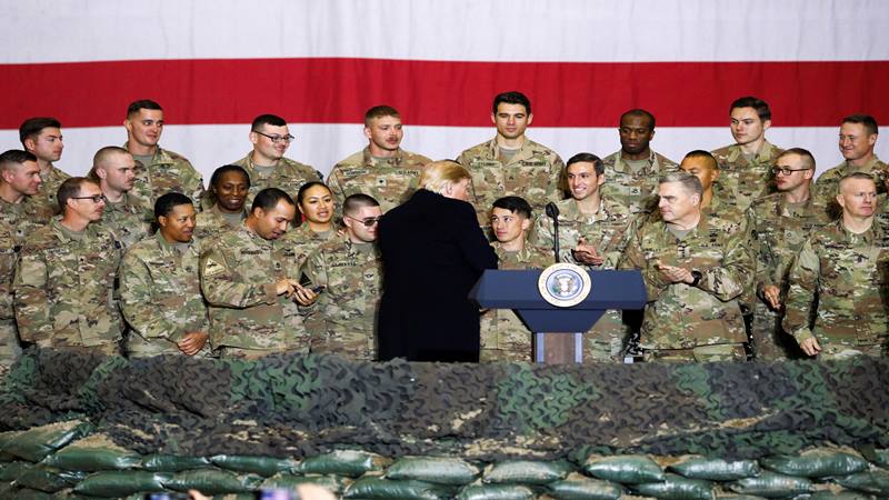  Rayakan Thanksgiving, Trump Kunjungi Pasukan AS di Afghanistan