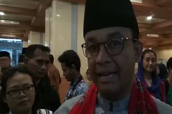  Kemendagri Tak Permasalahkan Anies Kenakan Baju Dinas Saat Reuni 212