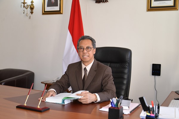  DUBES RI UNTUK KAZAKHSTAN DAN TAJIKISTAN RAHMAT PRAMONO : \"Kazakhstan Bisa Jadi Negara Transit\"