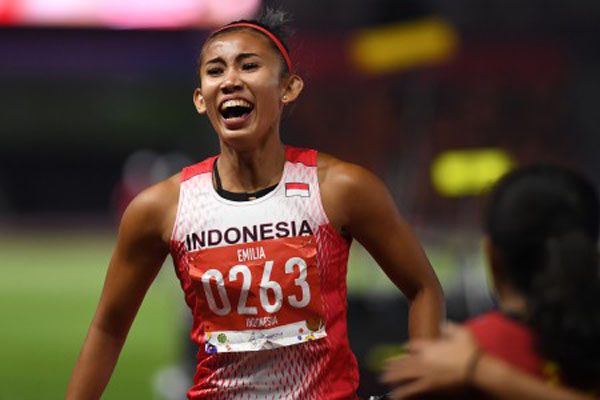  Emilia Nova Raih Medali Emas Lari Gawang Sea Games