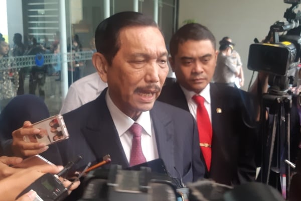  Dibiayai Jepang, Luhut Minta Konsultan RI Evaluasi KA Semicepat Jakarta-Surabaya