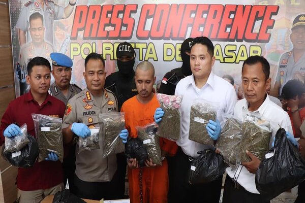  Simpan Ganja 7,6 Kg untuk Stok Tahun Baru, Erfin Diciduk Polisi