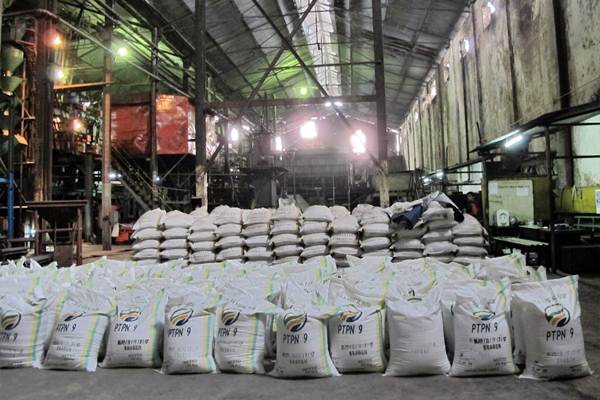  KEBUTUHAN PRODUKSI : Gula Rafinasi Berbasis Tebu Dipacu