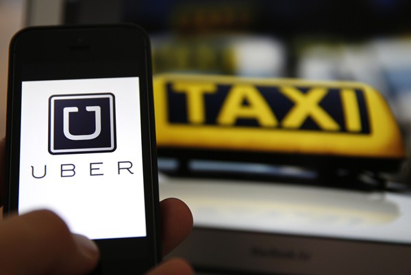 Supir Uber Mengaku Dipecat Gara-gara Ikut Protes