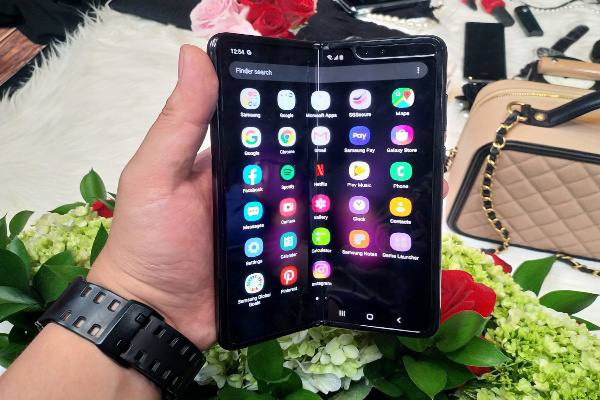  Preorder, Samsung Galaxy Fold Terbaru Terjual Habis Dalam 31 Menit