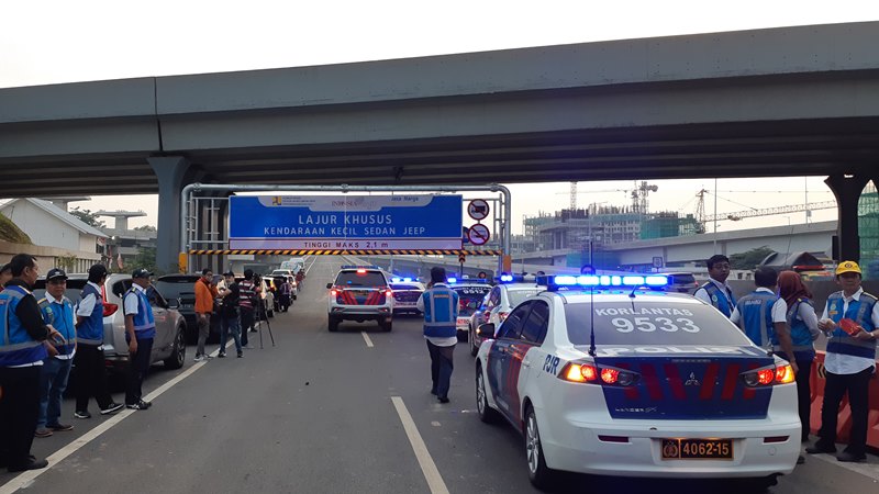  Ini Alasan Sebenarnya Truk dan Bus Dilarang Melintasi Tol Layang Japek II