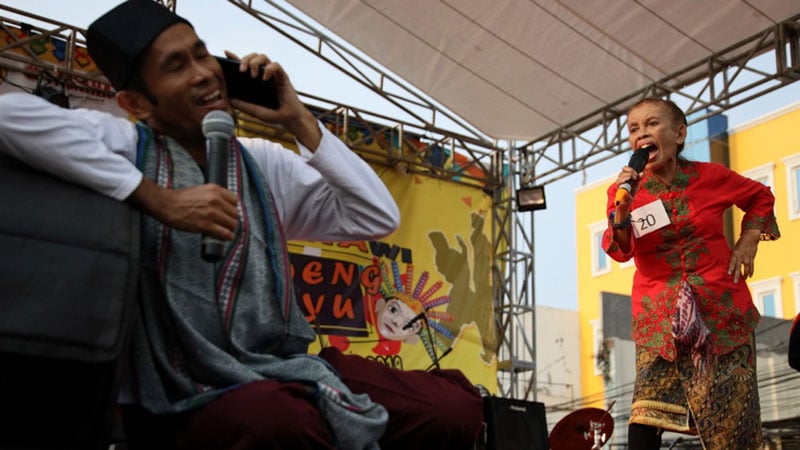 Serunya Lomba Adu Ngomel di Festival Betawi Kampung Melayu
