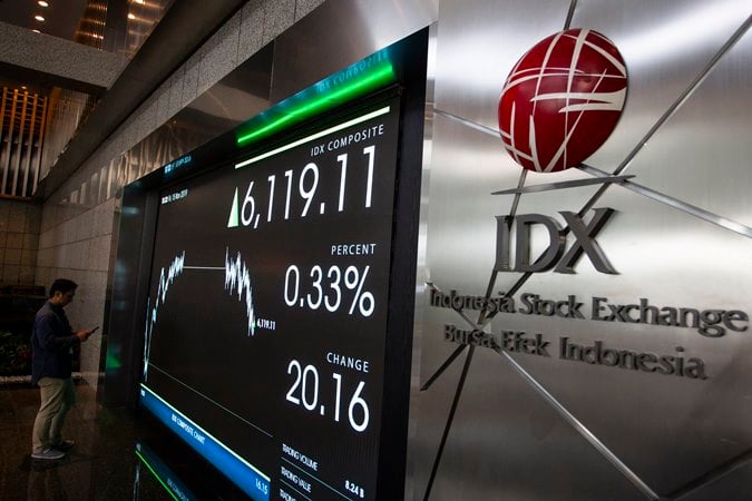  Data Perdagangan Diumumkan, IHSG Menguat 0,45 Persen