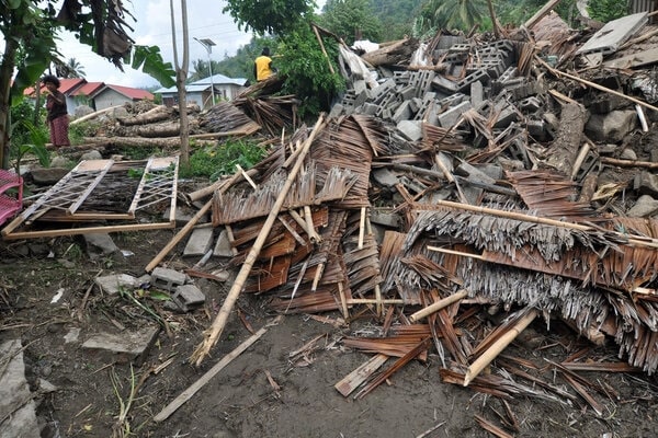  Sebagian Besar Korban Banjir Kulawai Bertahan di Pengungsian