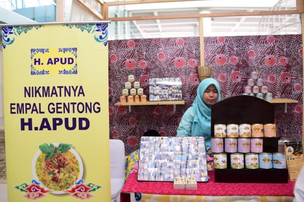  Weekend Market di BIJB Angkat Ragam Budaya Ciayumajakuning