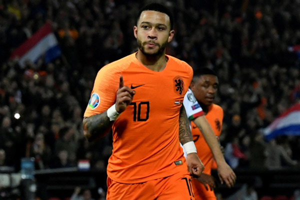  Memphis Depay Hampir Pasti Tak Perkuat Belanda di Euro 2020