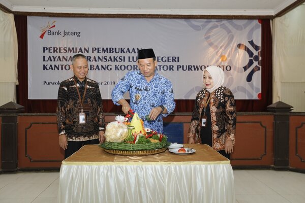  Bank Jateng Buka Layanan Transaksi Luar Negeri di Purwokerto