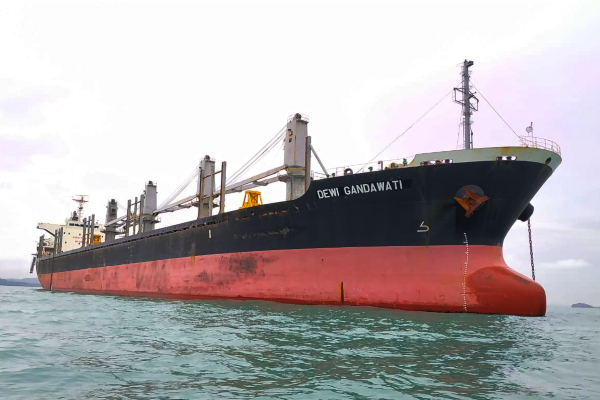  Pelita Samudera Shipping (PSSI) Serah Terima Kapal Dewi Gandawati