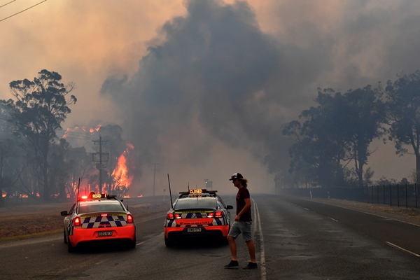  Suhu Udara Capai 45 Derajat, Sydney Dikepung Kebakaran Hutan