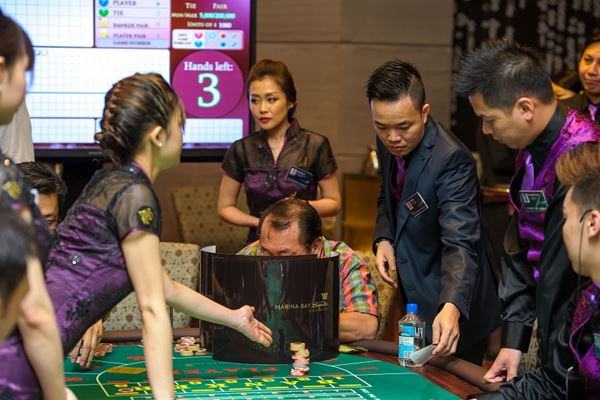  Kepala Daerah Parkir Uang di Kasino Gunakan Valas