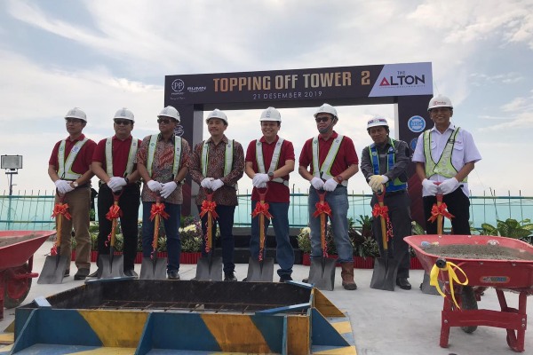  PPRO Lakukan Topping Off Alton Apartement Tower 2 di Semarang