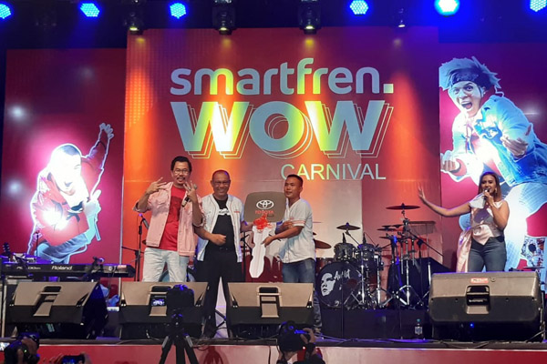  Apresiasi Pelanggan Smartfren di Medan Dimeriahkan Band Armada