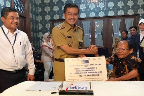  Bank Jateng Salurkan CSR Rp72,7 Juta bagi Kelompok Difabel Kota Salatiga