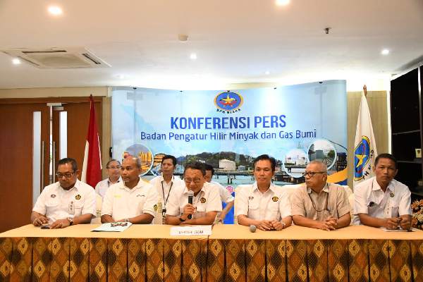  Menteri ESDM Pastikan Pasokan BBM, Listrik dan LPG Aman untuk Nataru 2019