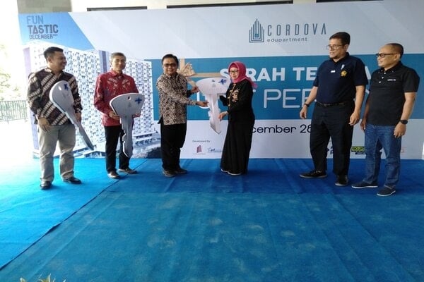  Serah Terima Perdana Unit Apartemen Cordova Semarang