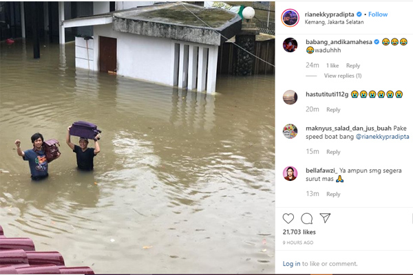  Ini Deretan Selebriti Korban Banjir Tahun Baru 2020
