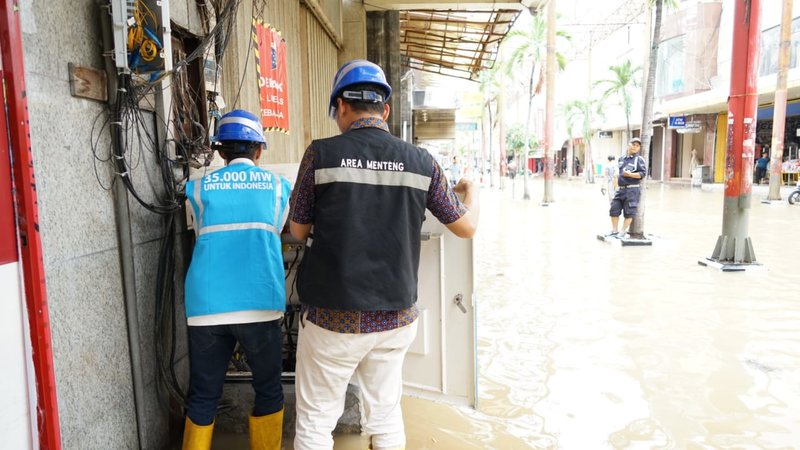  Banjir Jabodetabek, Proses Pemulihan Aliran Listrik Terus Berjalan