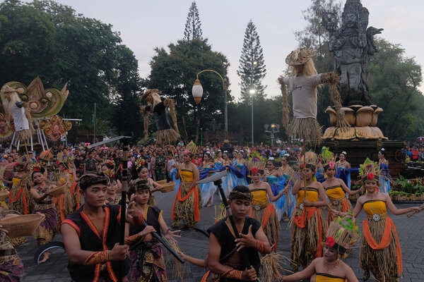  Gubernur Bali Bakal Perketat Implementasi Peraturan Daerah