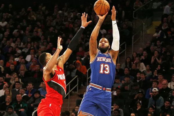  Hasil Basket NBA : Robinson Tampil Sempurna, Knicks Lumat Blazers