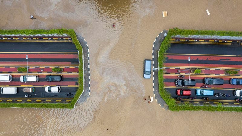  Banjir Jakarta Bikin Terpuruk Bisnis Properti